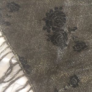 Vintage Sexy Gold floral sparkly scarf diamond shape